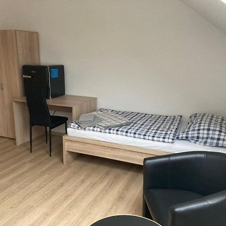 Ubytovani Na Spejcharu, Zelevcice Slaný Buitenkant foto