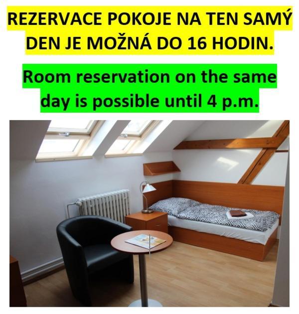 Ubytovani Na Spejcharu, Zelevcice Slaný Buitenkant foto